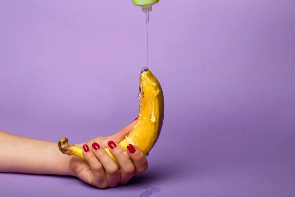 Waarom je glijmiddel en massageolie met een smaakje zou moeten proberen