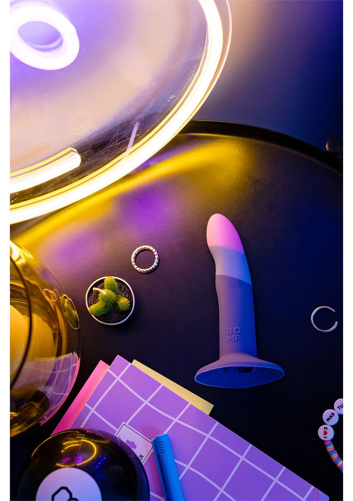 Bestel: Piccolo Dildo by Romp - bij Happytoys: de erotische sex webshop | liever Happy dan Easy ⭐⭐⭐⭐⭐