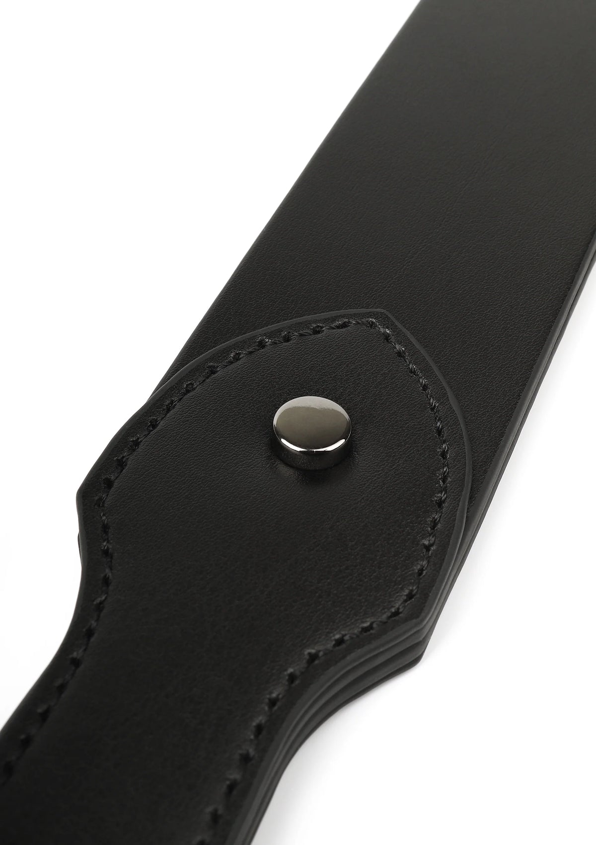 Bestel: Masters Real Leather Double - Layer Slapper by Hidden Desire - bij Happytoys: de erotische sex webshop | liever Happy dan Easy ⭐⭐⭐⭐⭐ - Default Title - 20001 - BLACK