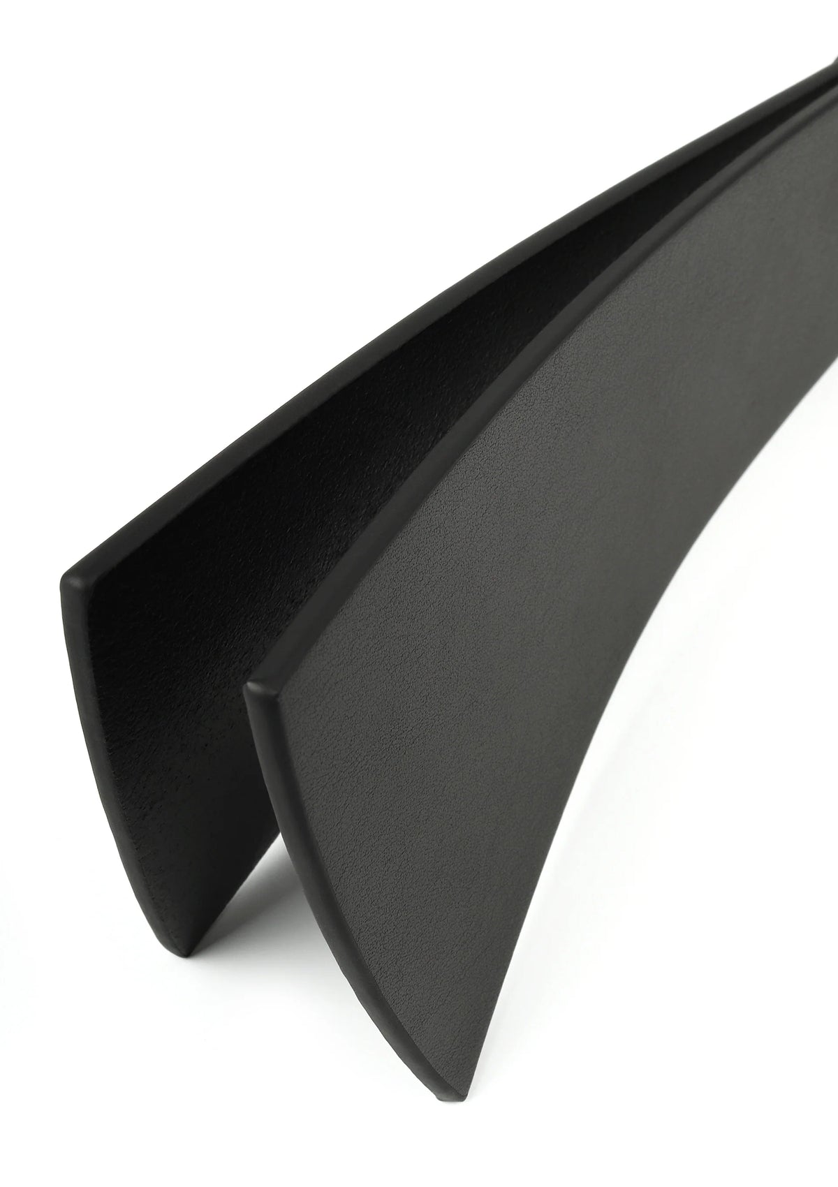 Bestel: Genuine Leather Split Slapper by Hidden Desire - bij Happytoys: de erotische sex webshop | liever Happy dan Easy ⭐⭐⭐⭐⭐ - Default Title - 20004 - BLACK