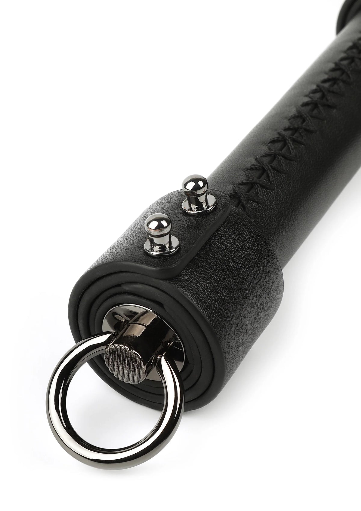 Bestel: Genuine Leather Whip 75cm by Hidden Desire - bij Happytoys: de erotische sex webshop | liever Happy dan Easy ⭐⭐⭐⭐⭐