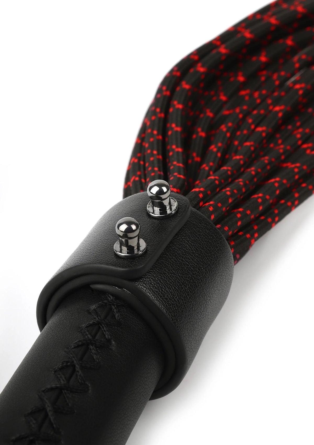 Bestel: Genuine Leather Knot Flogger by Hidden Desire - bij Happytoys: de erotische sex webshop | liever Happy dan Easy ⭐⭐⭐⭐⭐