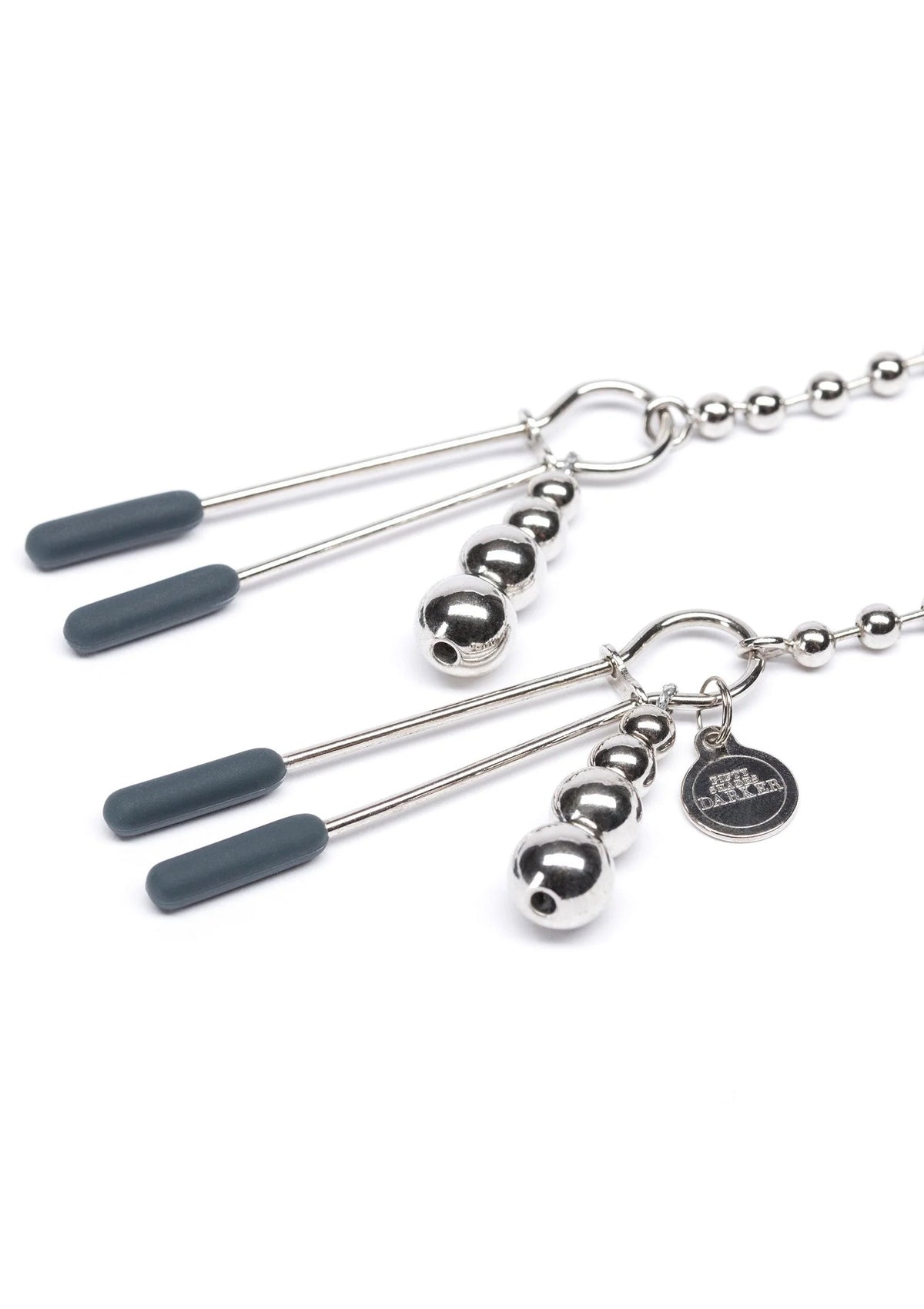 Bestel: At My Mercy Beaded Chain Nipple Clamps Fifty Shades Darker - bij Happytoys: de erotische sex webshop | liever Happy dan Easy ⭐⭐⭐⭐⭐
