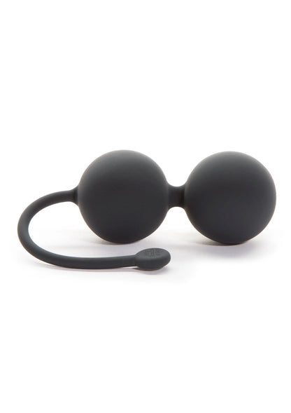 Bestel: Tighten and Tense Silicone Jiggle Balls Fifty Shades of Grey - bij Happytoys: de erotische sex webshop | liever Happy dan Easy ⭐⭐⭐⭐⭐ - Default Title - 29058 - BLACK
