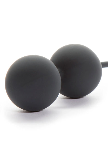 Bestel: Tighten and Tense Silicone Jiggle Balls Fifty Shades of Grey - bij Happytoys: de erotische sex webshop | liever Happy dan Easy ⭐⭐⭐⭐⭐