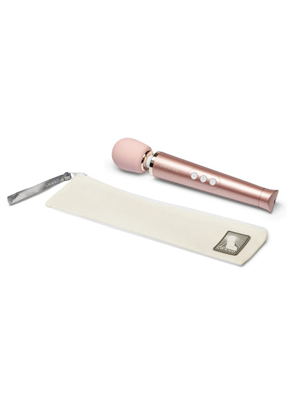 Bestel: Petite Rechargeable Wand Vibrator by Le Wand - bij Happytoys: de erotische sex webshop | liever Happy dan Easy ⭐⭐⭐⭐⭐