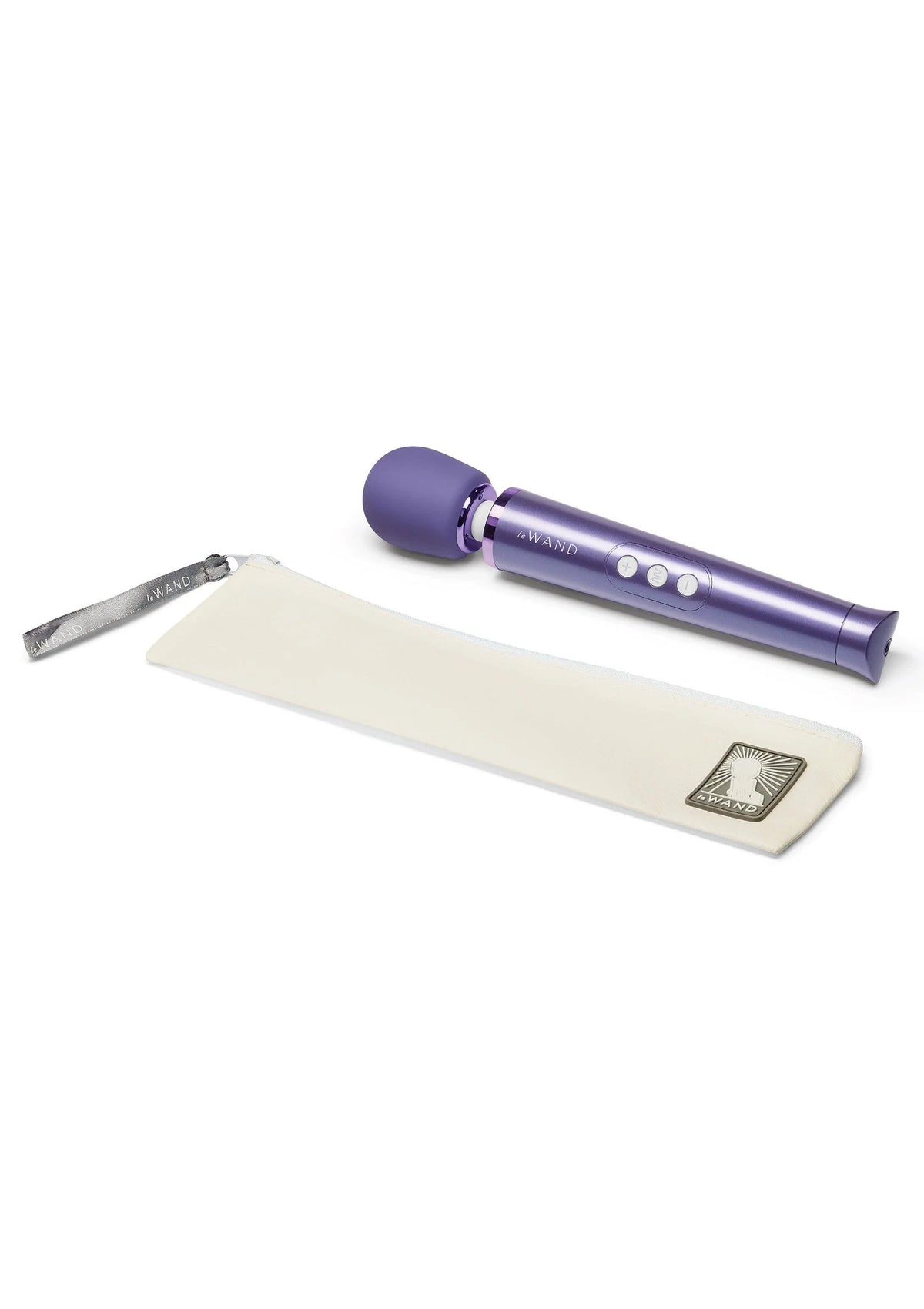 Bestel: Petite Rechargeable Wand Vibrator by Le Wand - bij Happytoys: de erotische sex webshop | liever Happy dan Easy ⭐⭐⭐⭐⭐