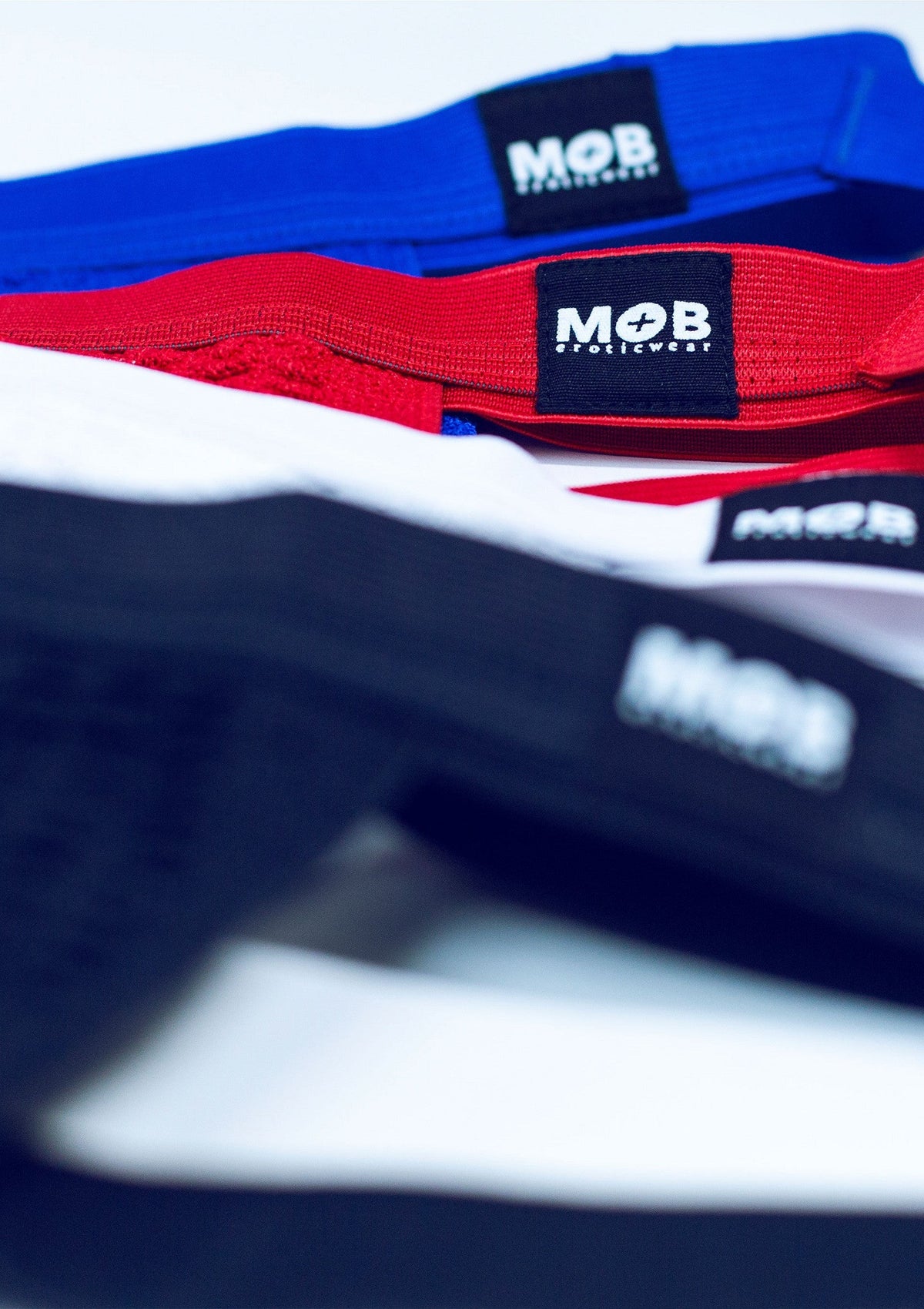 Bestel: Fetish Swim Jockstrap by MOB Eroticwear - bij Happytoys: de erotische sex webshop | liever Happy dan Easy ⭐⭐⭐⭐⭐