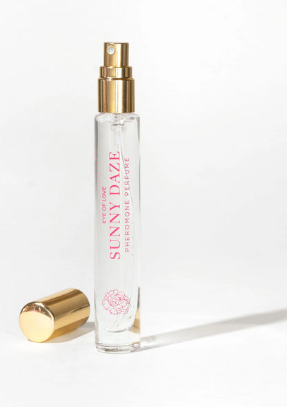 Bestel: Phero Parfum Attract Him 10 ml by Eye of Love - bij Happytoys: de erotische sex webshop | liever Happy dan Easy ⭐⭐⭐⭐⭐ - SunnyDaze - 93953 - SUNNYDAZE - 10