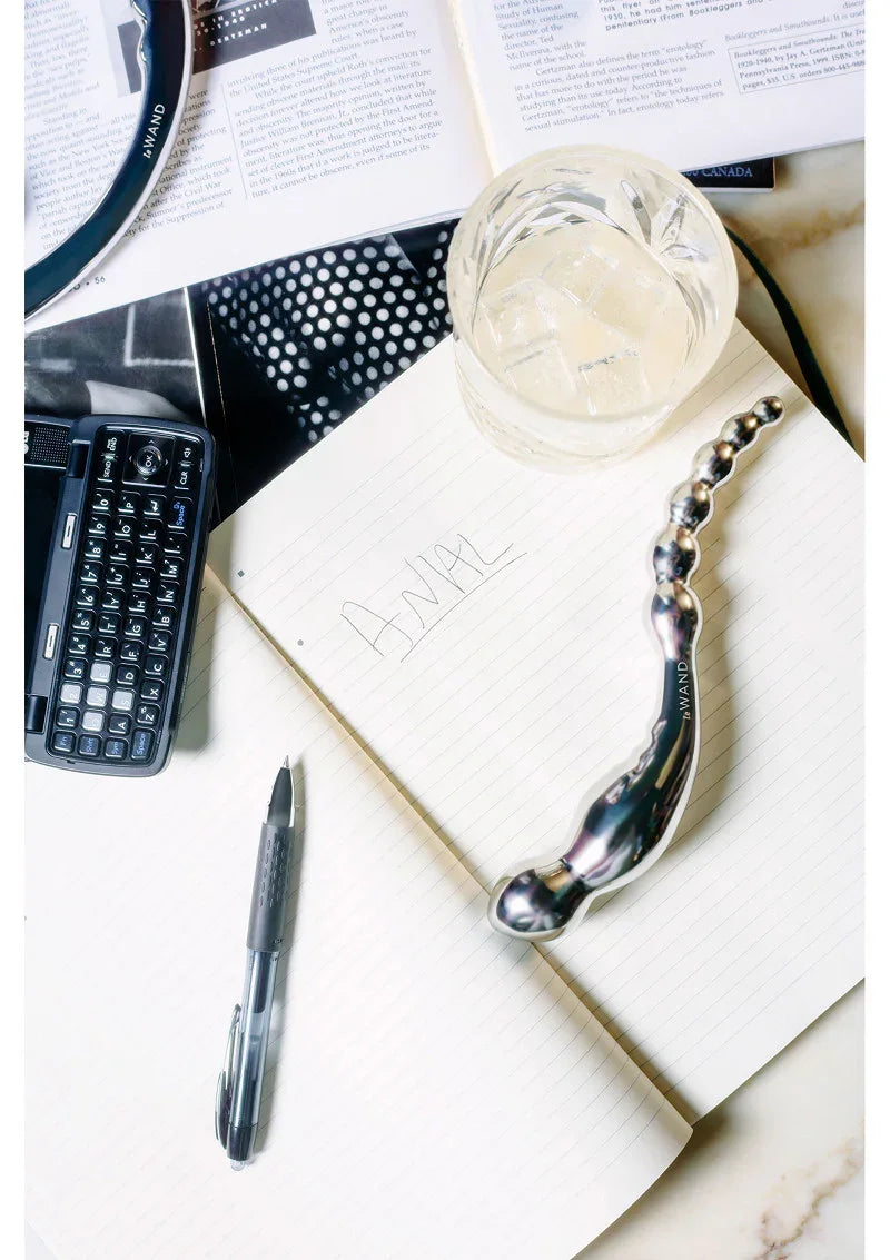 ♂ Le Wand Chrome Swerve - Happytoys Sexshop: online sex shop for Feeling Happy & Easy 😊 - Discreet geleverd