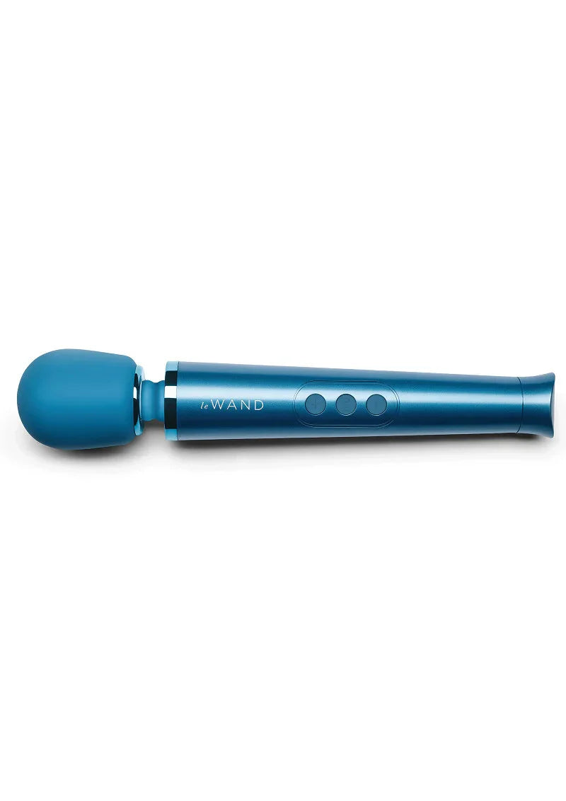 Petite Rechargeable (blue) by Le Wand - Happytoys Sexshop: online sex shop for Feeling Happy & Easy 😊 - Discreet geleverd