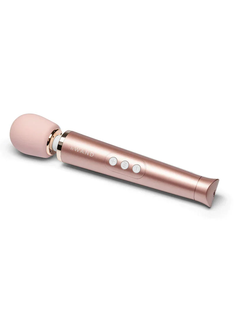 Petite Rechargeable (rose gold) by Le Wand - Happytoys Sexshop: online sex shop for Feeling Happy & Easy 😊 - Discreet geleverd