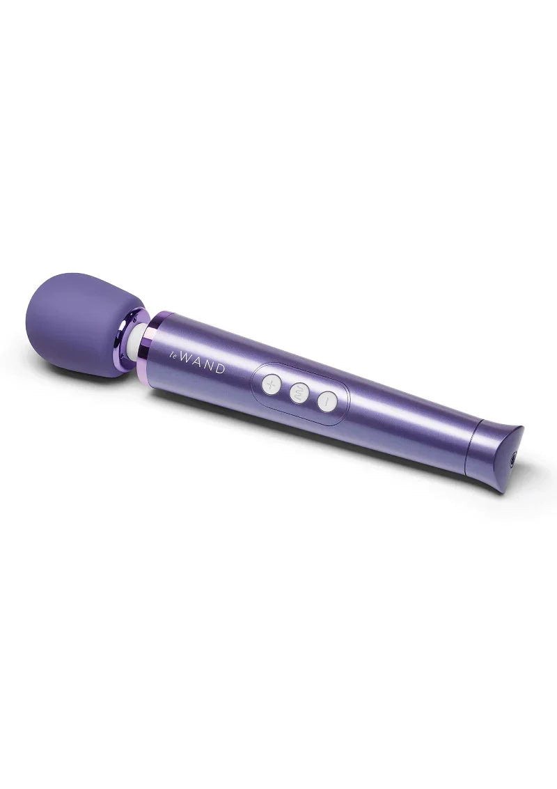 Petite Rechargeable (violet) by Le Wand - Happytoys Sexshop: online sex shop for Feeling Happy & Easy 😊 - Discreet geleverd