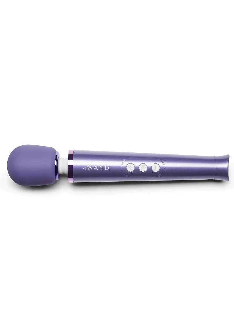 Petite Rechargeable (violet) by Le Wand - Happytoys Sexshop: online sex shop for Feeling Happy & Easy 😊 - Discreet geleverd