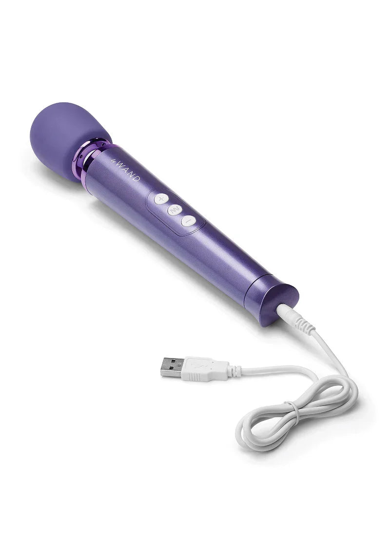 Petite Rechargeable (violet) by Le Wand - Happytoys Sexshop: online sex shop for Feeling Happy & Easy 😊 - Discreet geleverd