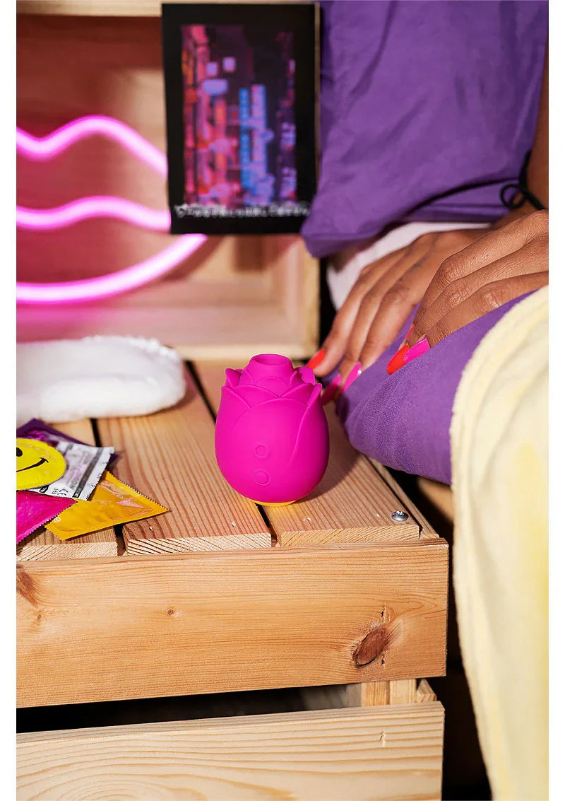 Rose airpressure by Romp - Happytoys Sexshop: online sex shop for Feeling Happy & Easy 😊 - Discreet geleverd