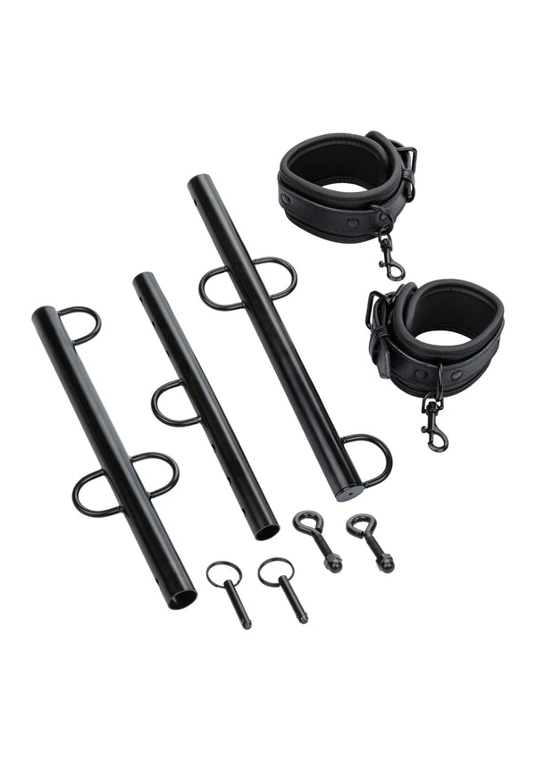 Bestel: Spreader Bar with Cuffs by CalExotics Nocturnal - bij Happytoys: de erotische sex webshop | liever Happy dan Easy ⭐⭐⭐⭐⭐