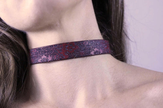 Slave Collar Floral pattern - BDSM Petplay Bondage Accessory - Happytoys Sexshop: online sex shop for Feeling Happy & Easy 😊 - Discreet geleverd